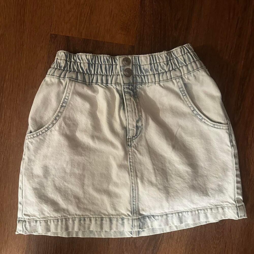 BDG Light Blue Wash Denim Mini Skirt Size M